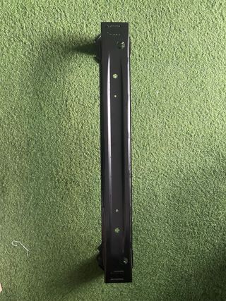 Traviesa trasera nueva rav4 2025