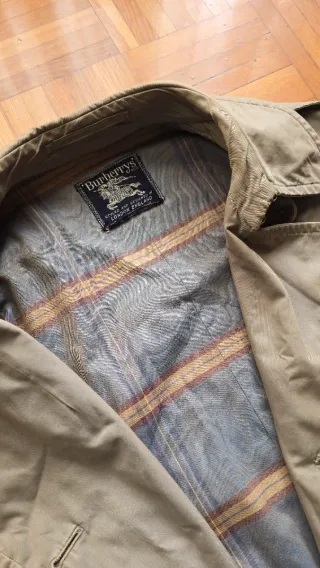 Gabardina Burberry Talla M