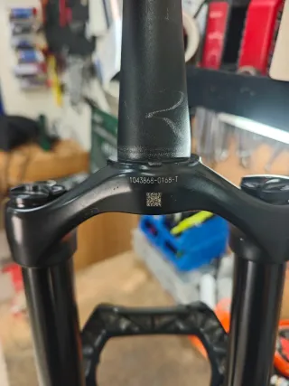 Horquilla Marzocchi Z2 140mm Negra