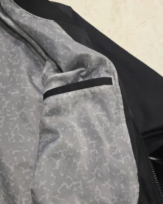 Chaqueta bomber Levi's negra