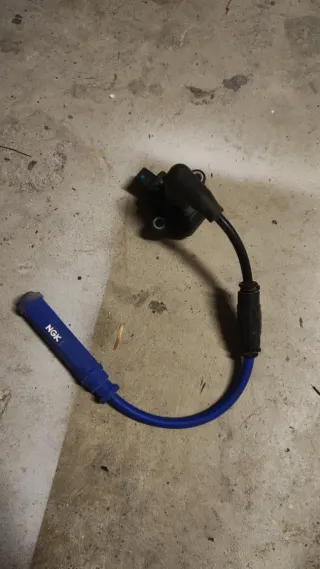 Bobina y cable bujía Voge 300 Rally