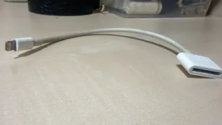 Cables y adaptadores Apple