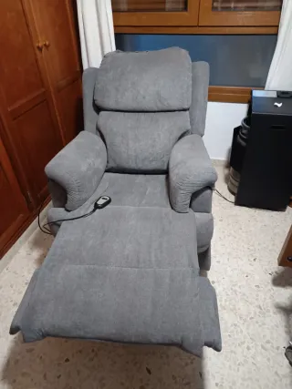 Sillón reclinable electrónico