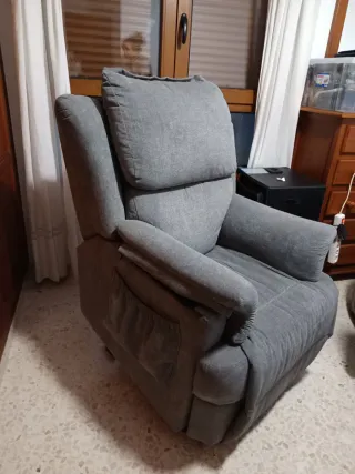 Sillón reclinable electrónico