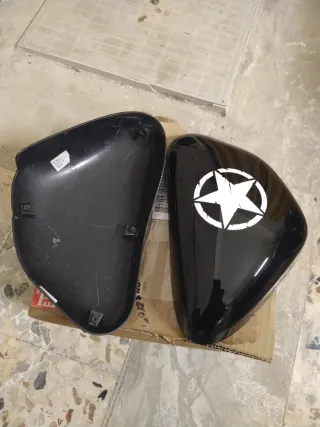 Royal Enfield Meteor 350 Pannelli Laterali