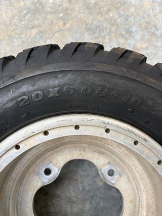 Llantas Quad con neumaticos maxxis