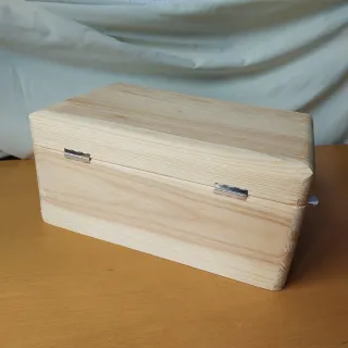 Caja de madera 20 x 14 x 30 cm