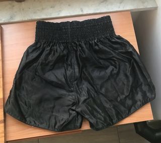 attrezzatura kickboxe