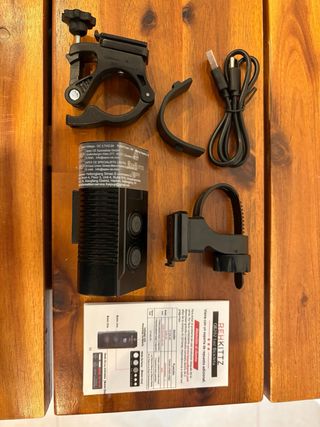 Luz Delantera Bicicleta RehKittz QB202 muy potente