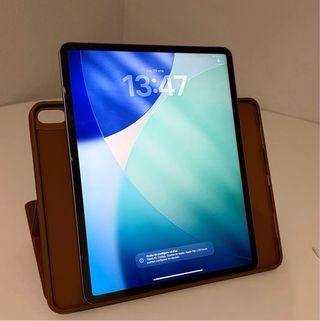 iPad Air 13 M2 256GB + Apple Pencil Pro + Funda
