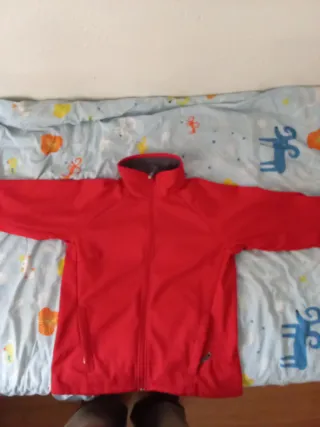 Chaqueta roja de Columbia