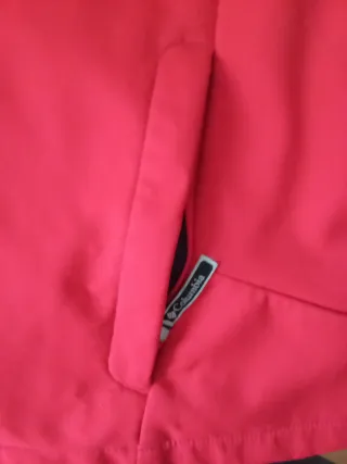 Chaqueta roja de Columbia