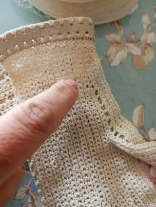 Cappellino fascinator + guanti uncinetto vintage