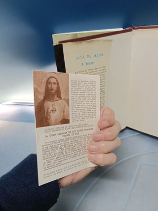 Dos libros, LA SANTA BIBILIA + VIDA DE JESUS