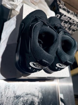 Air Jordan 4 RM, nuevas, sin nada de uso