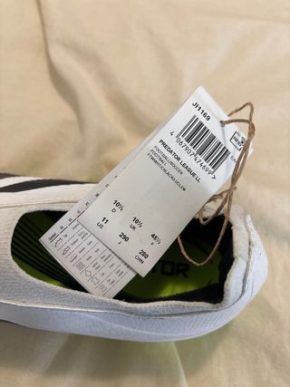 Adidas Predator Talla 45 Césped sin cordones nueva