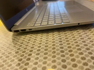 Portátil HP 15-dw1xxx