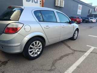 Opel Astra 2004