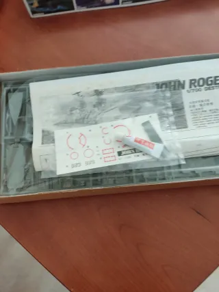 Maqueta USS John Rogers 1/700
