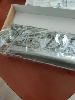 Maqueta USS John Rogers 1/700