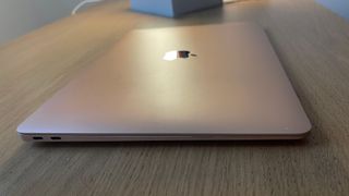 Apple MacBook Air 13" (2020) - Rosé Gold Dorado