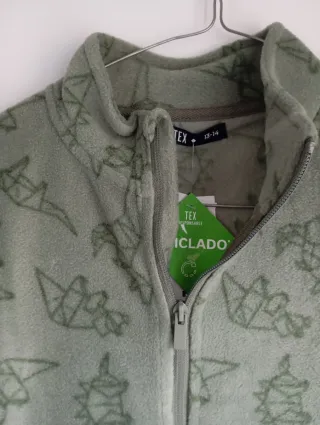 Chaqueta polar dinosaurios talla 14 nueva con etiq