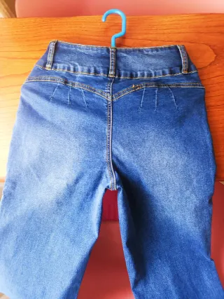 Vaquero elástico mujer nuevo