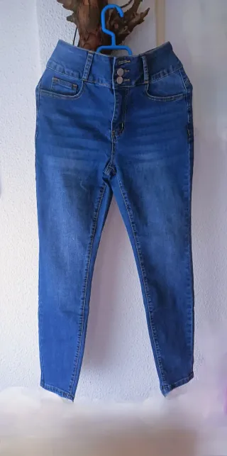 Vaquero elástico mujer nuevo