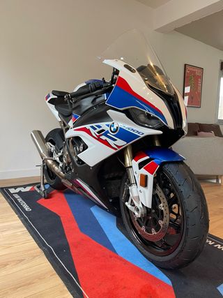 Bmw s1000rr paquete M 2020 circuito