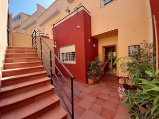 Casa adosada en alquiler en El Mayorazgo - El Limonar en Málaga