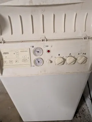 Caldera Gasoil Ferroli Blanca