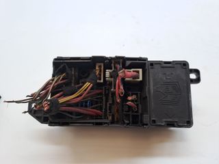 CAJA RELES / FUSIBLES MINI MINI (R50,R53) (5)