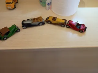 Coches antiguos Guisval . Mercedes ,Rolls Royce,MG