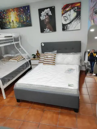 Oferta!!! Cama matrimonio gris