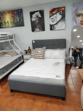 Oferta!!! Cama matrimonio gris