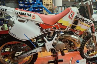 GUIA LATIGUILLO TRASERO YAMAHA YZ 125 / 250