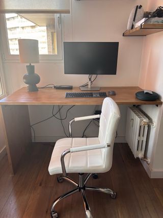 Silla de diseño premium de escritorio.