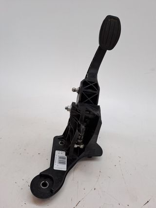 PEDAL EMBRAGUE OPEL CORSA F