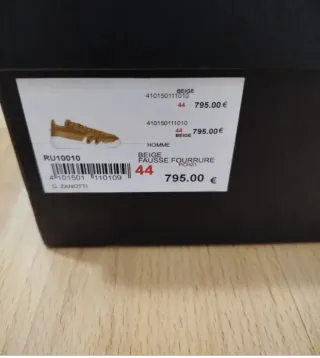 Zapatillas Beige/Marrón con Borrego