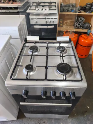 Cocina de gas con horno (butano)