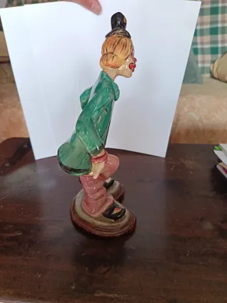 Figura Lucavalli.Payaso cerámica pintado a mano