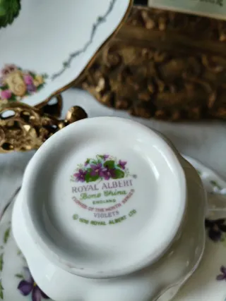 Tazza da the Royal Albert February