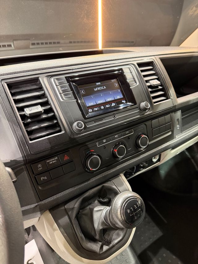 Volkswagen Transporter T6 2017