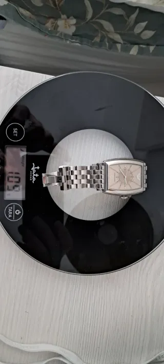 Autentico Reloj clásico Giorgio Armani para hombre