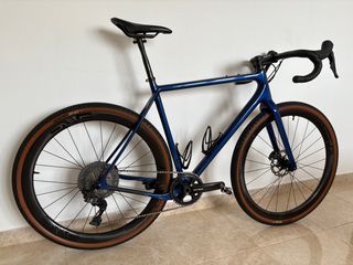 Bicicleta Gravel OPEN U.P.