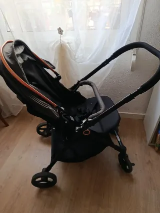 Carrito bebé reversible