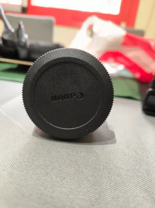 Objetivo Canon RF-S 18-45mm F4.5-6.3 IS STM