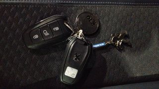 Peugeot 2008 PureTech 100 S&S Allure 75 kW (100 CV)