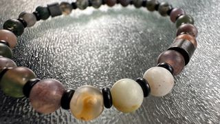 Pulsera elástica SCALPERS piedras naturales