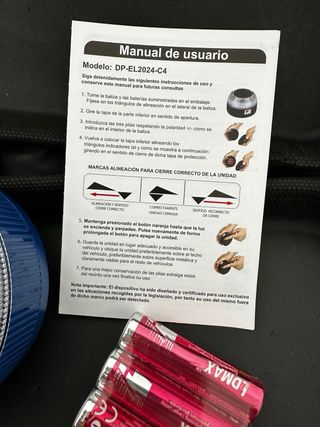 Baliza homologada con chaleco y pilas